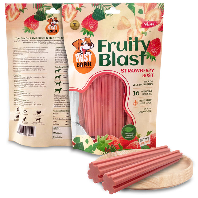 First Bark Fruity Blast Dog Treat Strawberry Bust-225g