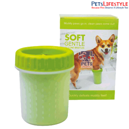 Dog Paw Cleaner Cup for Medium to Large Dogs – Portable Foot Washer with Soft Silicone Bristles