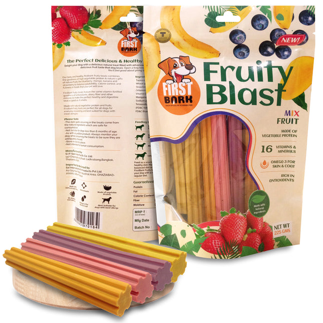 First Bark Fruity Blast Dog Treat Mix Fruit-225g